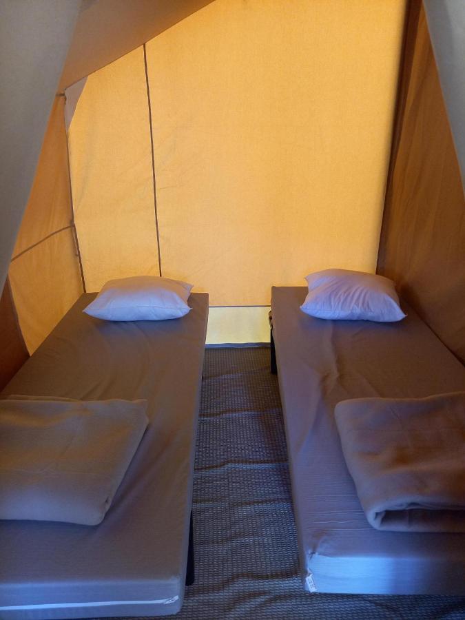 Camping Onlycamp Les Pins Nancay Buitenkant foto